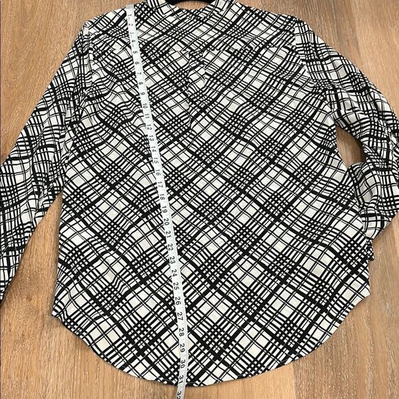 Equipment Black and White Plaid Button-Up Shirt, Size Medium - Picture 8 of 8